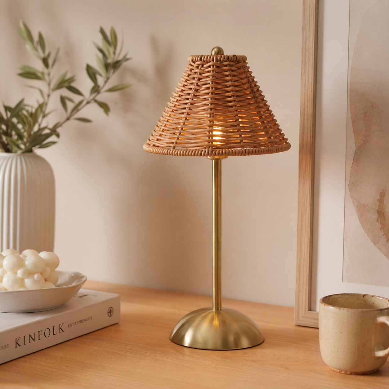 Kvällsro | Trådløs bordlampe i bambus