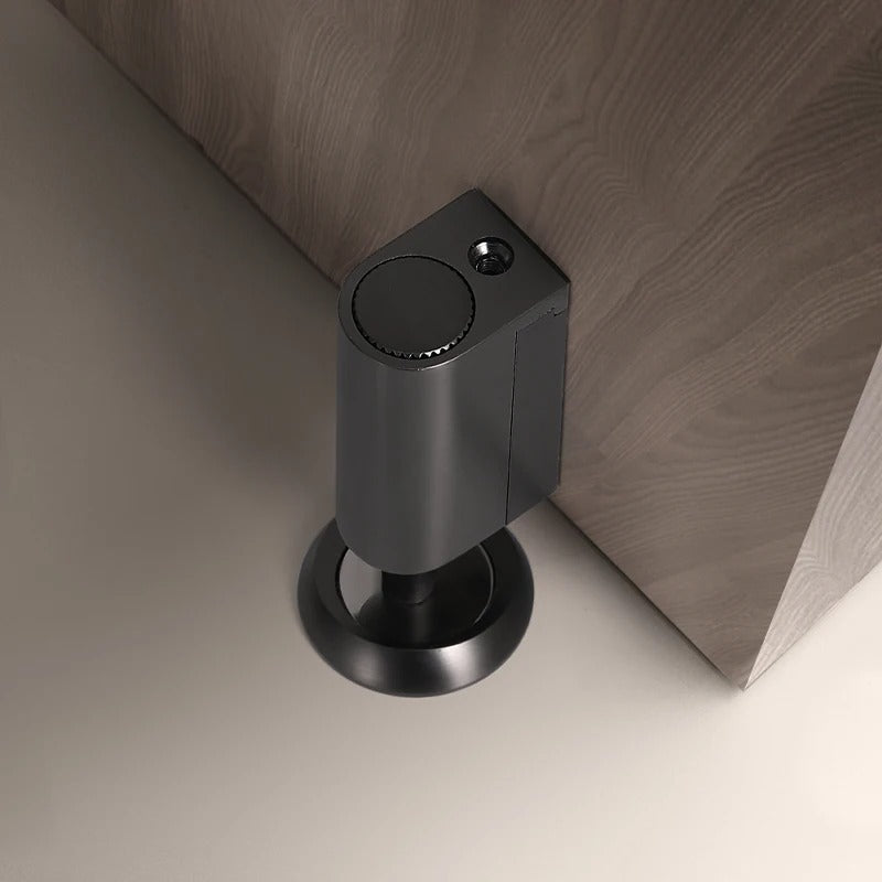 Magnetisk dørstopper – holder døren åpen