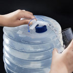Sammenleggbar vannbeholder med tappekran – 5 liter